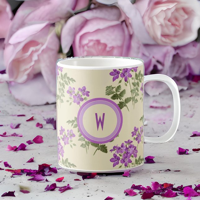 Caneca De Café Padrão Violeta Suave em Amarelo Pálido (Criador carregado)