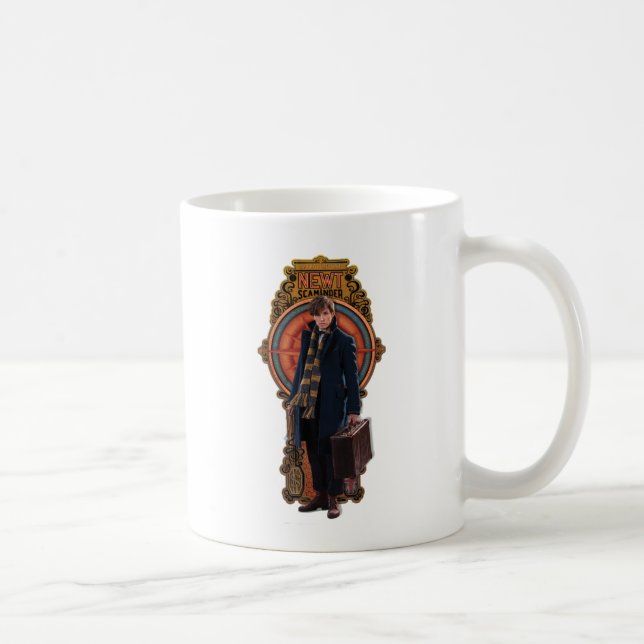 Caneca De Café Painel NEWT SCAMANDER™ Art Nouveau em pé (Direita)