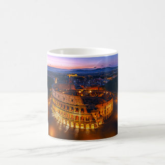 Caneca De Café Paisagem Noturna Luminosa do Coliseu Romano