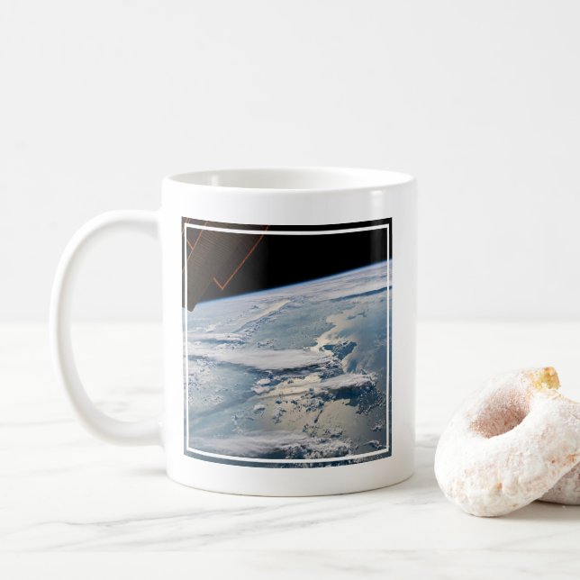 Caneca De Café Paisagens Em Sumatra, Indonésia. (Com Donut)