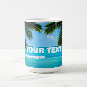 Caneca De Café Palmeiras personalizadas em uma praia
