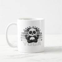 Panda engraçada fazendo ioga. poses engraçadas de