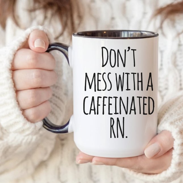 Caneca de Café para Enfermeira Caffeinada, Caneca  (Caffeinated RN Mug — Funny Nurse appreciation Mug Gift for Coworkers, Medical Students & RNs)