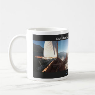 Caneca de café para o calendário 2018 do Skiff d