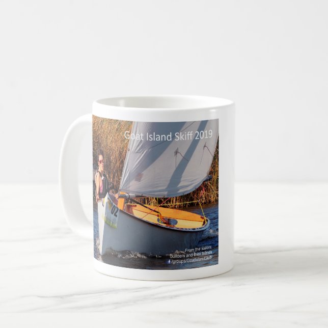 Caneca de café para o calendário 2019 do Skiff da (Frente Esquerda)