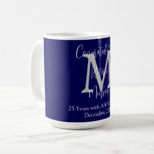 Caneca De Café Parabéns sobre aposentadoria, monograma, nome azul