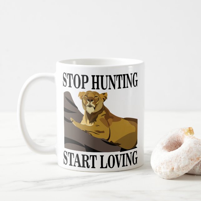Caneca De Café Pare de Caçar Comece a Amar Leoa (Com Donut)