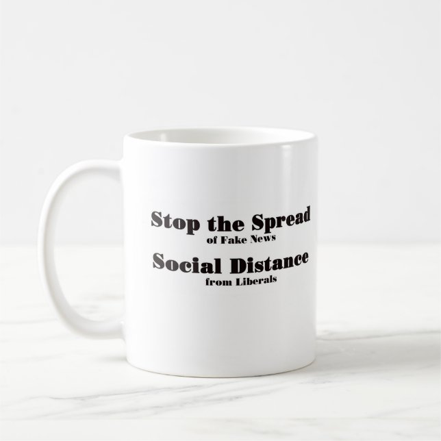 Caneca De Café Pare de espalhar notícias falsas (Esquerda)