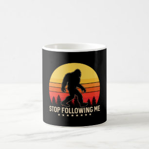 Caneca De Café Pare de me seguir   Design retrógrado