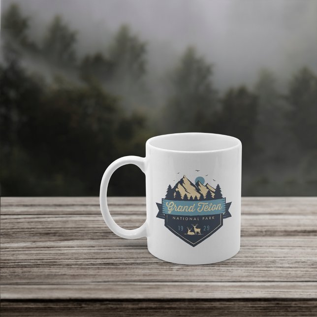 Caneca De Café Parque Nacional do Grande Teton Russo legal (Criador carregado)