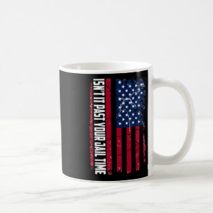 Caneca De Café Passou O Tempo Da Sua Cisão, Um Tremor Engraçado N