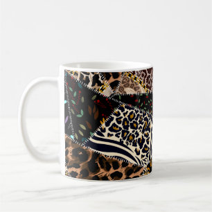 Caneca De Café Patchwork Leopard: Design de Linhagem Étnica.