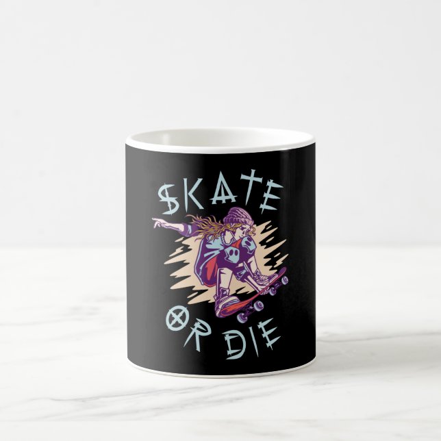 Caneca De Café Patinar ou morrer Skateboarder rapariga (Centro)