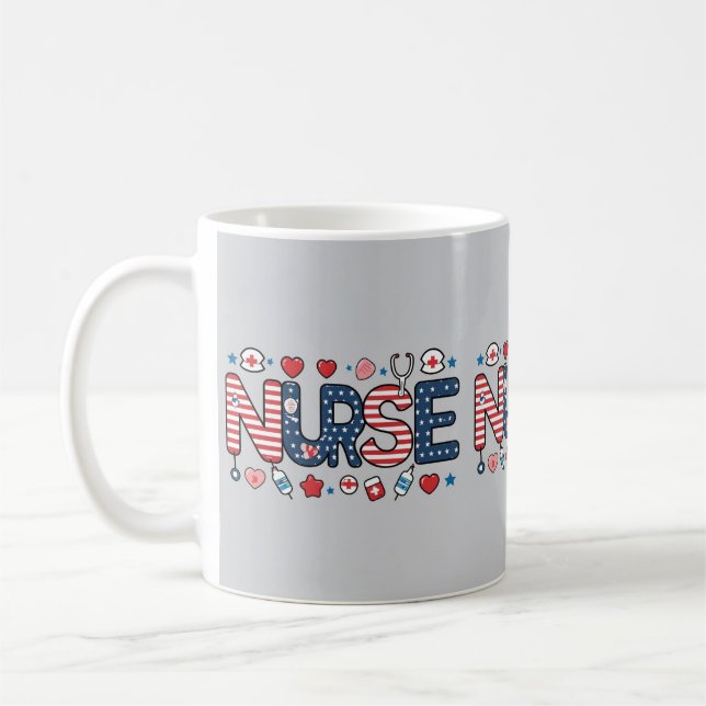 Caneca De Café Patriotic Nurse Mug – USA Flag Medical Design (Esquerda)