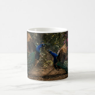 Caneca De Café Pavões em Combate