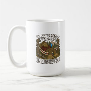 Caneca De Café Pé Grande Deixado Sem Supervisão Férias de Acampam