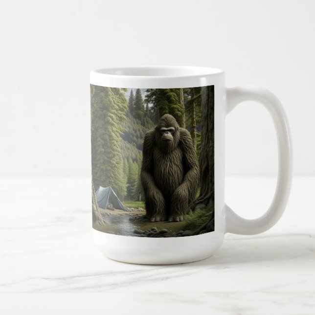 Caneca De Café Pé grande enorme sentado na floresta (Direita)
