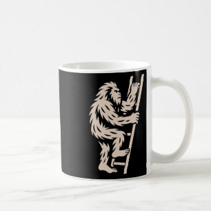 Caneca De Café Pé Grande Subindo Escada Cryptid Engraçado Sasquat