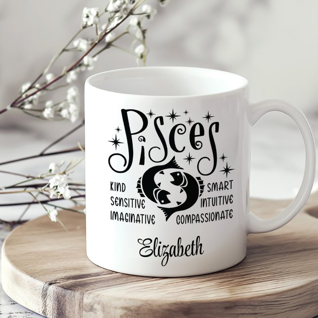 Caneca De Café Peixes Nome Personalizado do Horoscópio Zodiac (Pisces Zodiac Horoscope Custom Name Coffee Mug on a neutral boho kitchen table.)