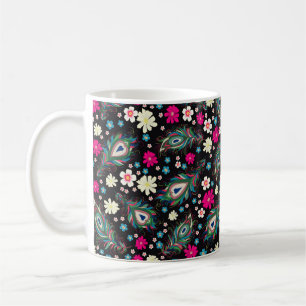 Caneca De Café Penas de pavão bordados com um padrão uniforme.