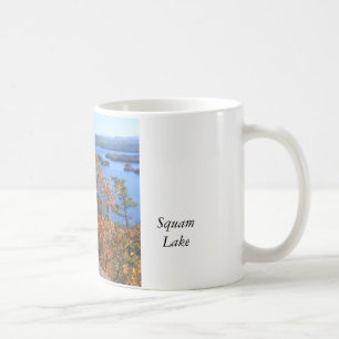 Caneca De Café Penhascos do cascavel do lago Squam no outono
