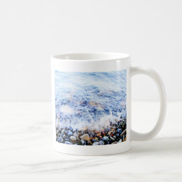 Caneca De Café Pequena onda e pedras coloridas