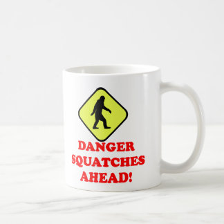 Caneca De Café Perigo se aproxima
