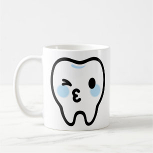Caneca De Café Personagem do Dente Sorridente – Ilustração Fofa e