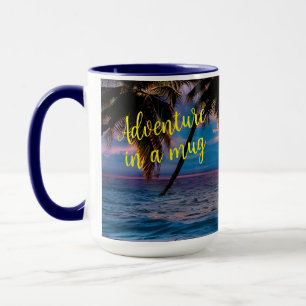 Caneca de café personalizada de aventura na praia