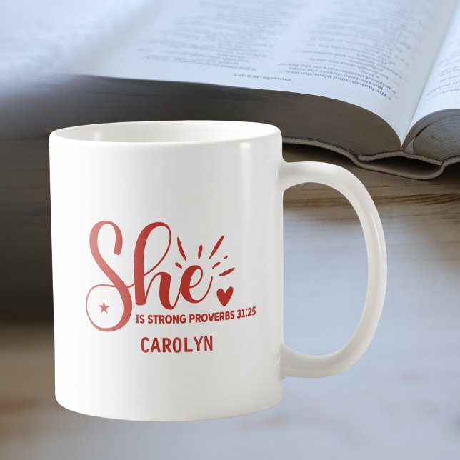 Caneca De Café Personalizada Ela é uma mulher forte do provérbio  (Criador carregado)