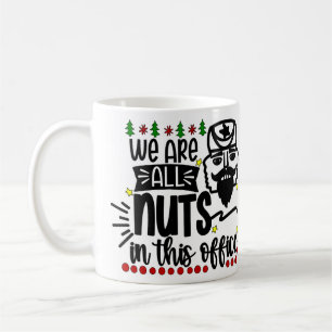 Caneca De Café Personalizados Somos todos Loucos neste Office Xma