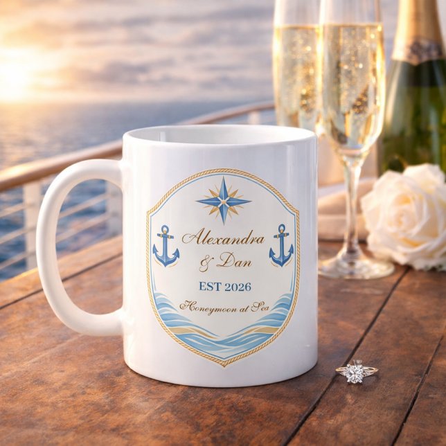 Caneca De Café Personalized Nautical Honeymoon Crest (Criador carregado)