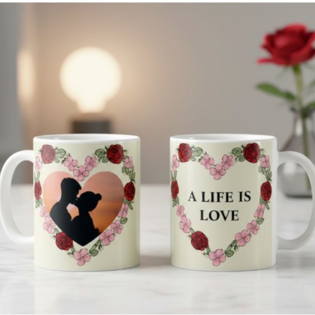 Caneca De Café Personalized Rose Heart Photo Mug (Criador carregado)