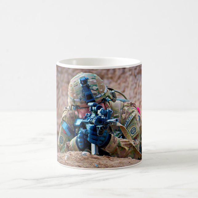 CANECA DE CAFÉ PESSOAL DE COMBATE DOS EUA (Centro)