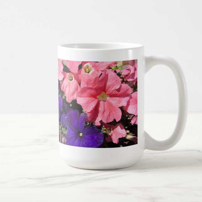 Caneca De Café Petúnias Rosa e Roxo (Direita)