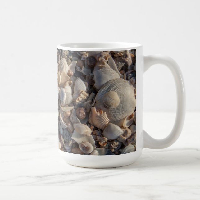 Caneca De Café Pilha dos Seashells (Direita)