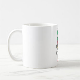 Caneca De Café Pinguim Irlandês Segurando Urso de Natal