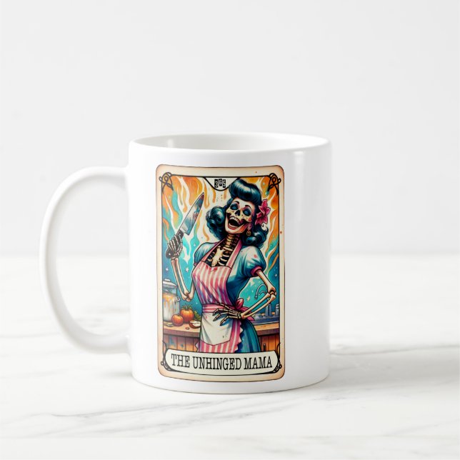 Caneca De Café Placa de Tarot da Mama Unhinged (Esquerda)