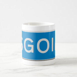 Caneca De Café Placa de trânsito SGOIL (Escola em gaélico escocês