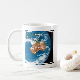 Caneca De Café Planeta Terra Mostrando Nuvens Sobre A Austrália.