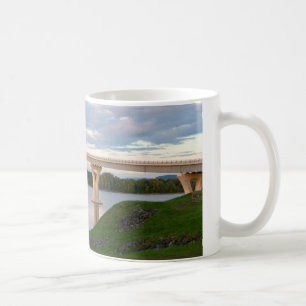 Caneca De Café Ponte Champlain