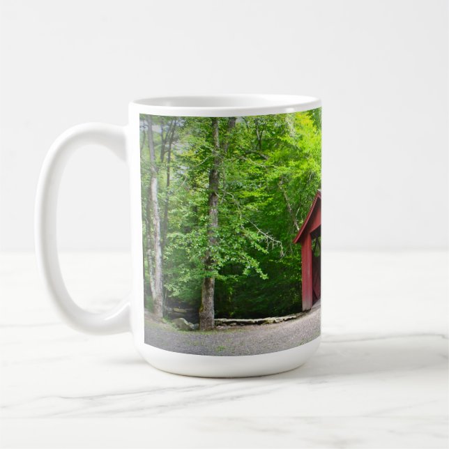 Caneca De Café Ponte Coberta Vermelha em Chatfield Hollow (Esquerda)