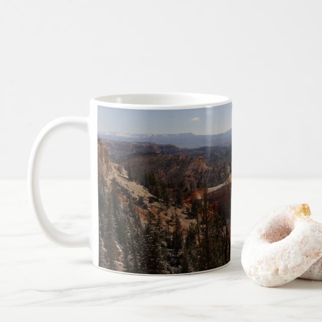 Caneca De Café Ponto de Vista Distante no Parque Nacional Bryce C (Com Donut)