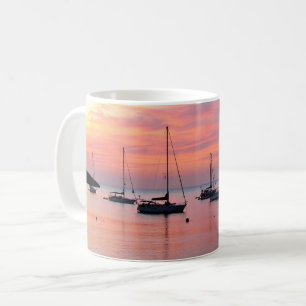 Caneca De Café Pôr do sol em Ibiza na Baía de Portinatx - Barcos