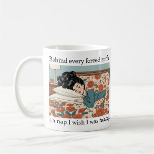 Caneca De Café Por Trás De Cada Sorriso Forçado É Uma Sesta - Eng