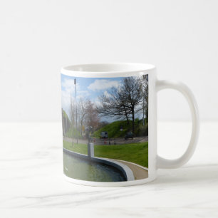 Caneca De Café Porta Panorâmica e Fonte Naarden Mug