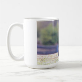 Caneca De Café Posição preta do filhote de cachorro do