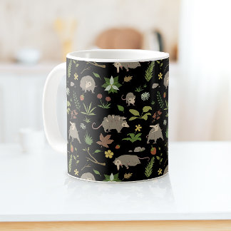 Caneca De Café Possui num Campo de Berry em Preto