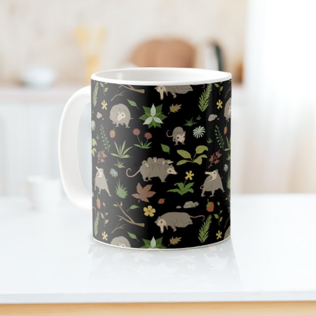 Caneca De Café Possui num Campo de Berry em Preto (Criador carregado)