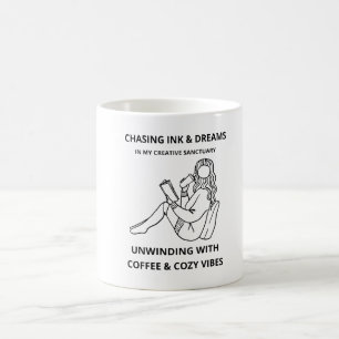 CANECA DE CAFÉ POSTER DE ARTE LINHA MINIMALISTA MULHER LENDO & CA